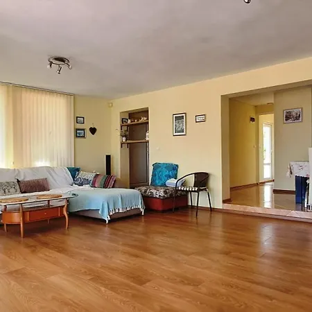 Ваканционна къща грейп хаус