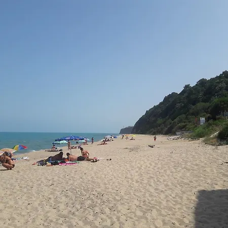 грейп хаус Ваканционна къща