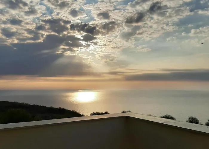 Semesterbostad Byala Grape House Bjala