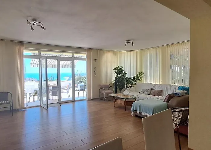 Byala Grape House Bjala